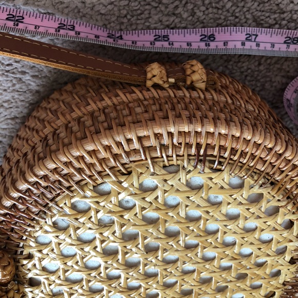 T.J.Maxx rattan crossbody bag - Picture 6 of 6
